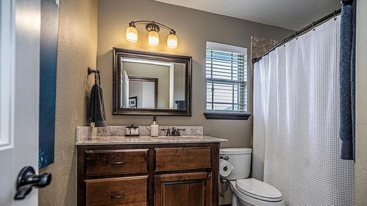 Photo of Bathroom in Moore