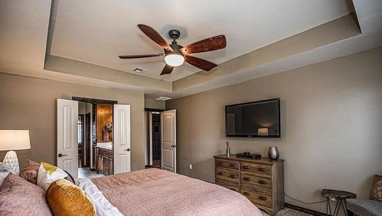 Photo of Bedroom in Moore