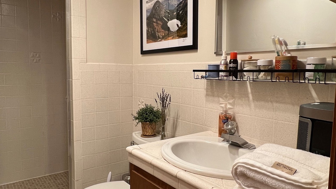 Photo of Bathroom in Shoreline