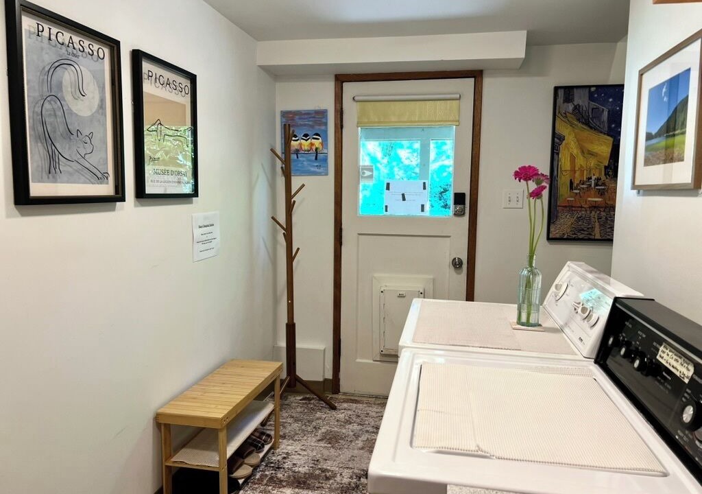 Photo of Bedroom in Shoreline
