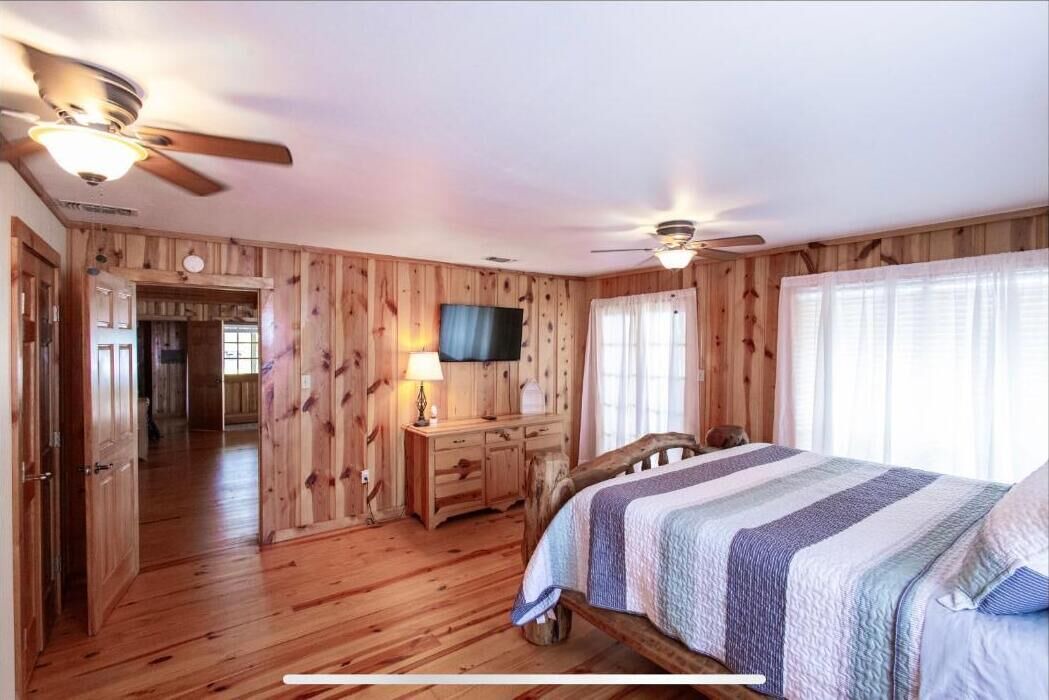 Photo of Bedroom in Long Branch
