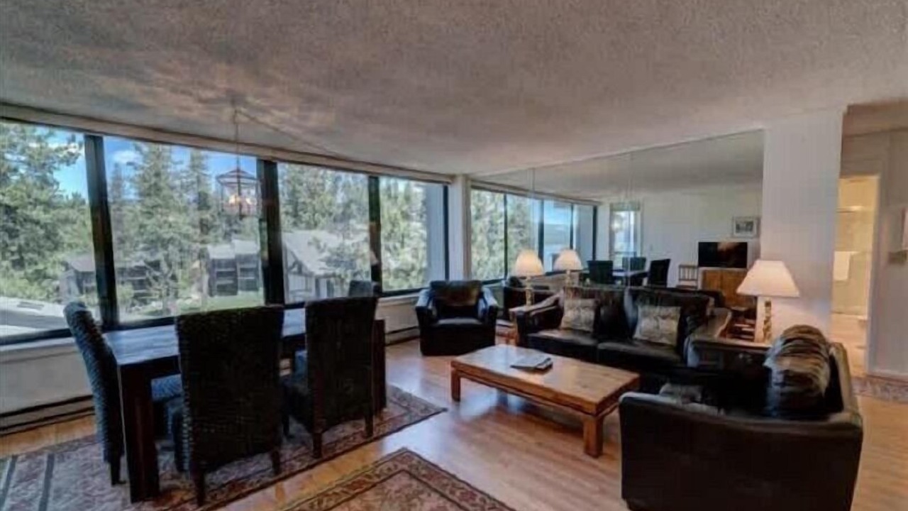 Photo of Livingroom in Brockway