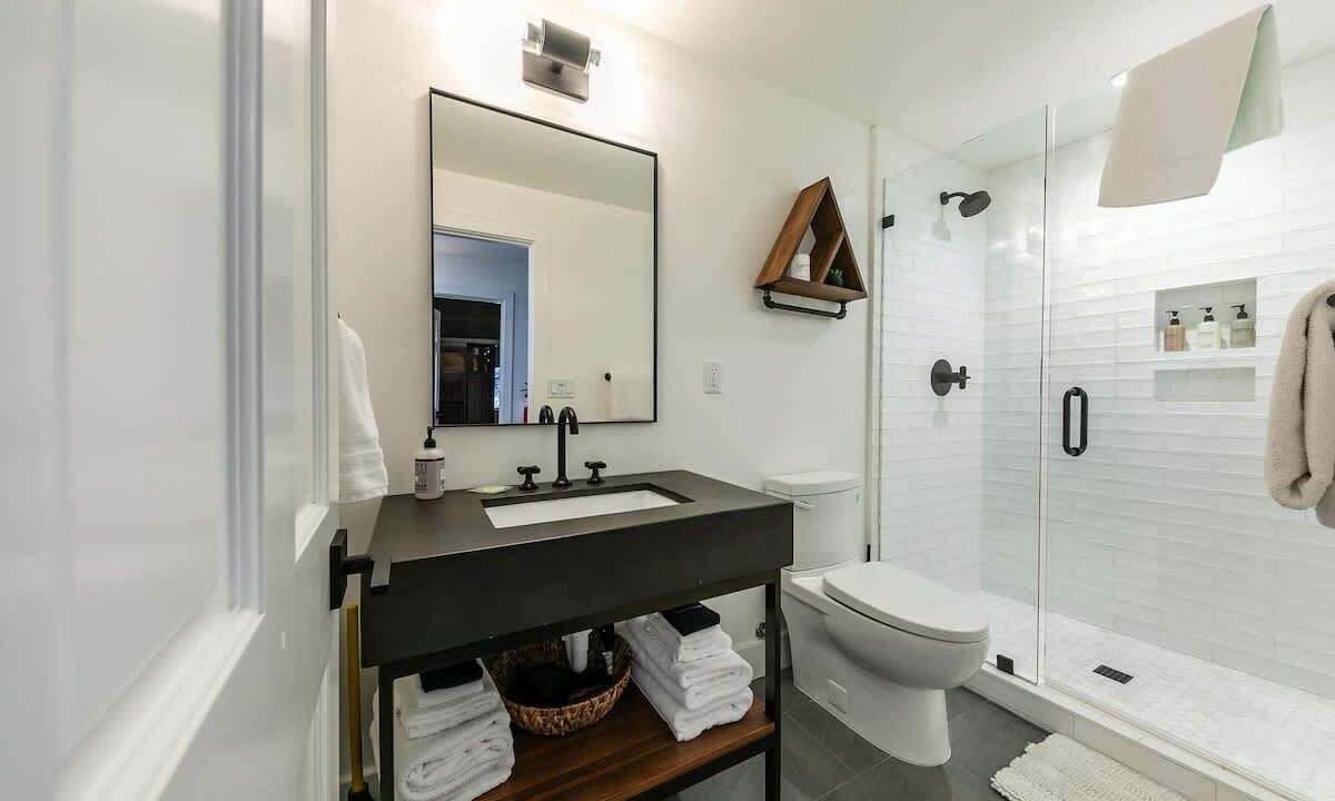 Photo of Bathroom in Brockway