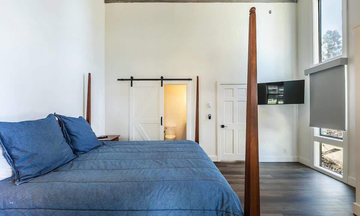 Photo of Bedroom in Brockway