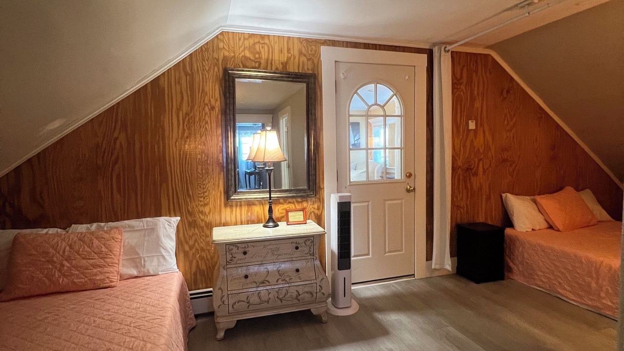 Photo of Bedroom in Historic Hill