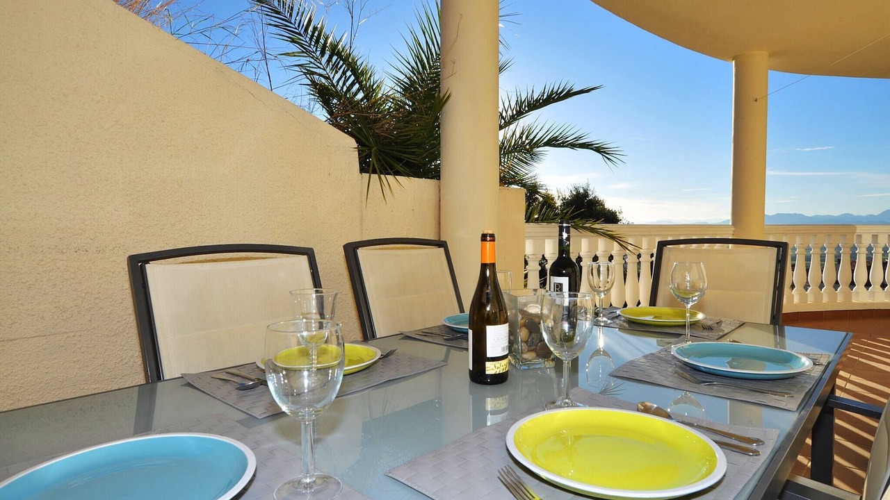 Photo of Patio Balcony in Palau-Saverdera