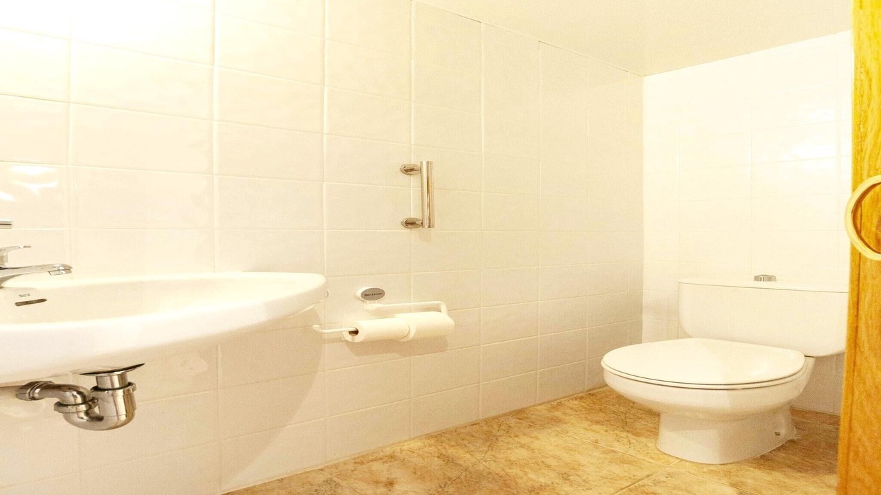 Photo of Bathroom in Roses Town Center