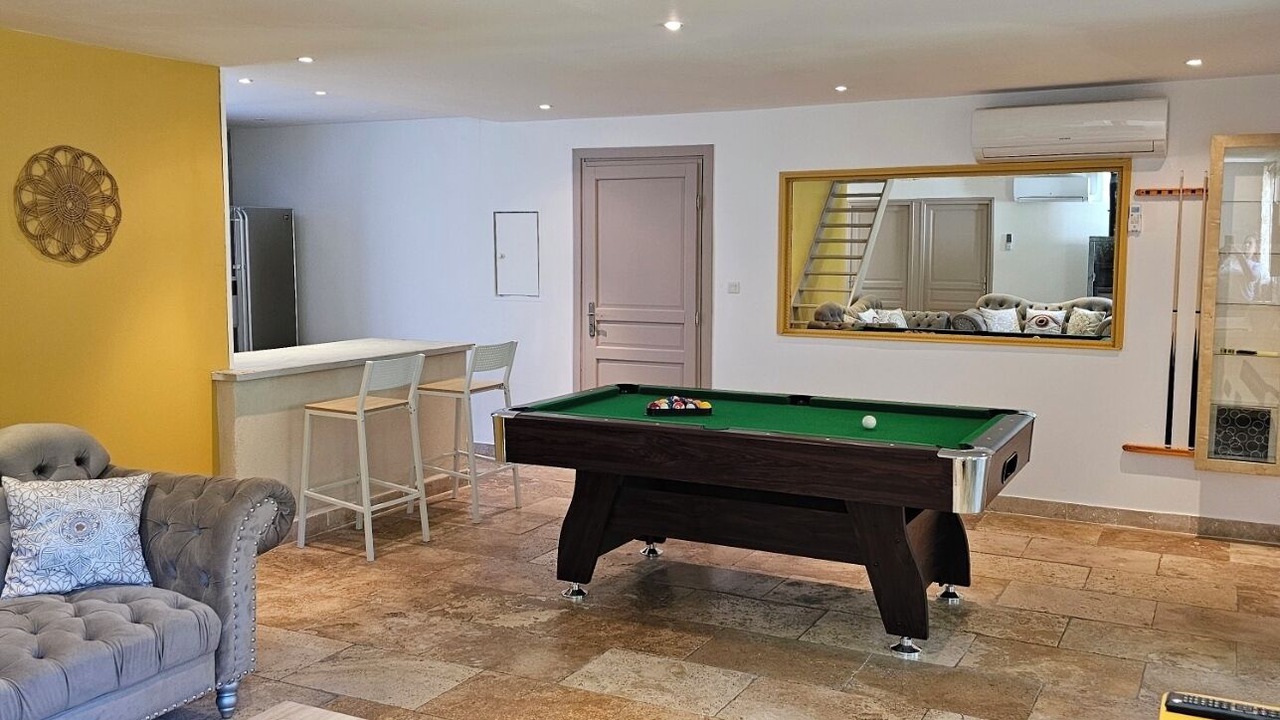 Photo of Bedroom in Caumont-sur-Durance