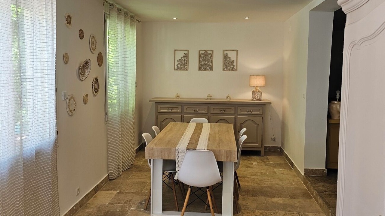 Photo of Others in Caumont-sur-Durance