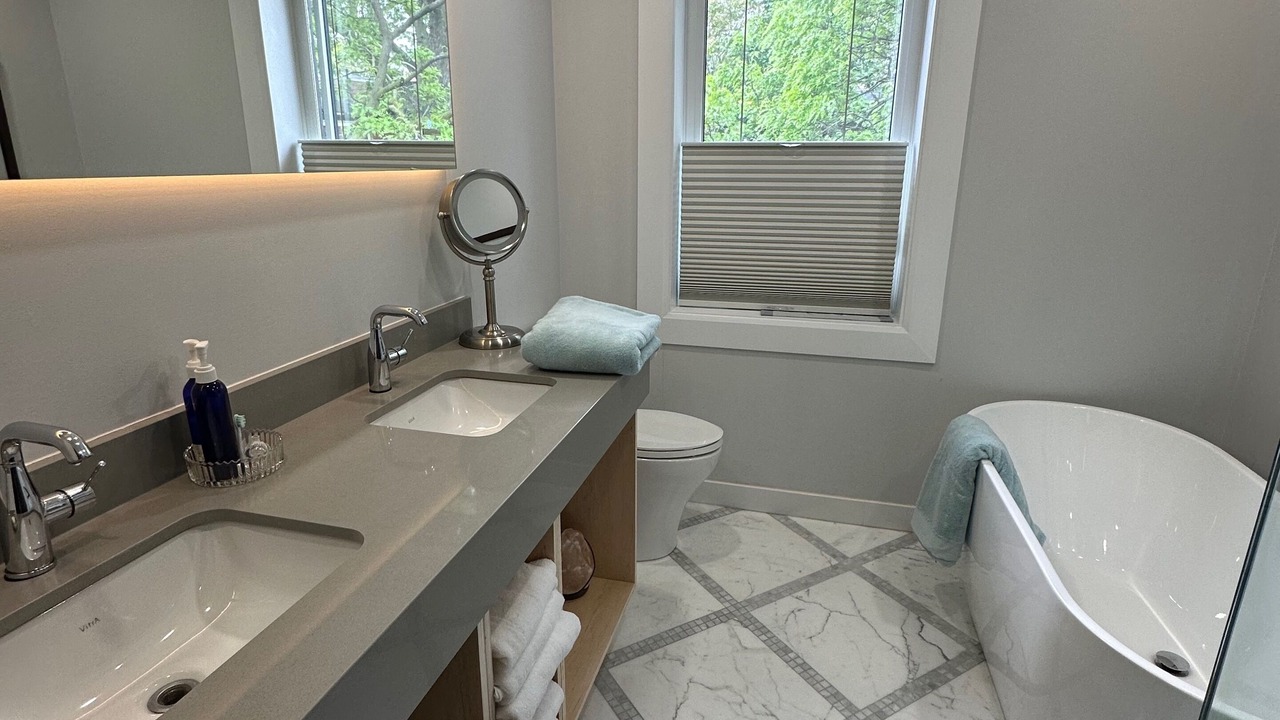 Photo of Bathroom in Trinity - Bellwoods
