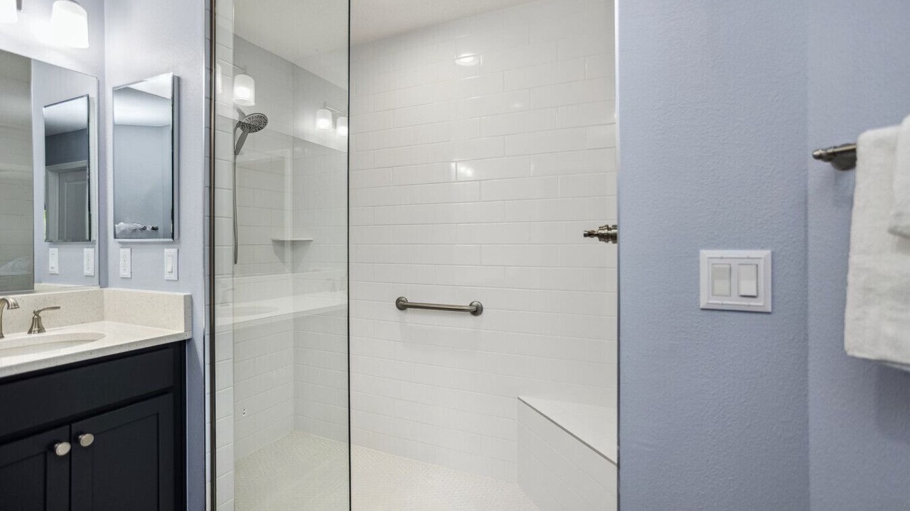 Photo of Bathroom in Wildwood