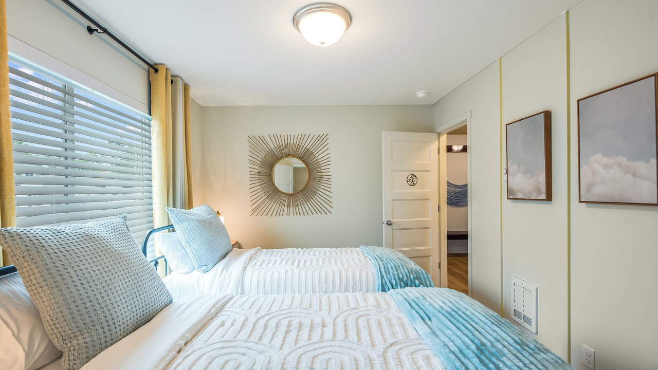 Photo of Bedroom in Gold Bar
