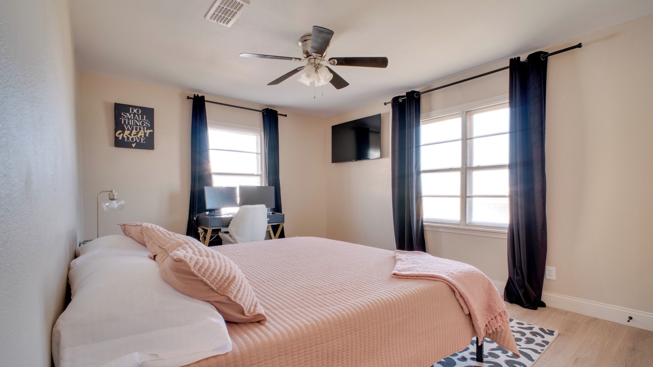Photo of Bedroom in Lubbock