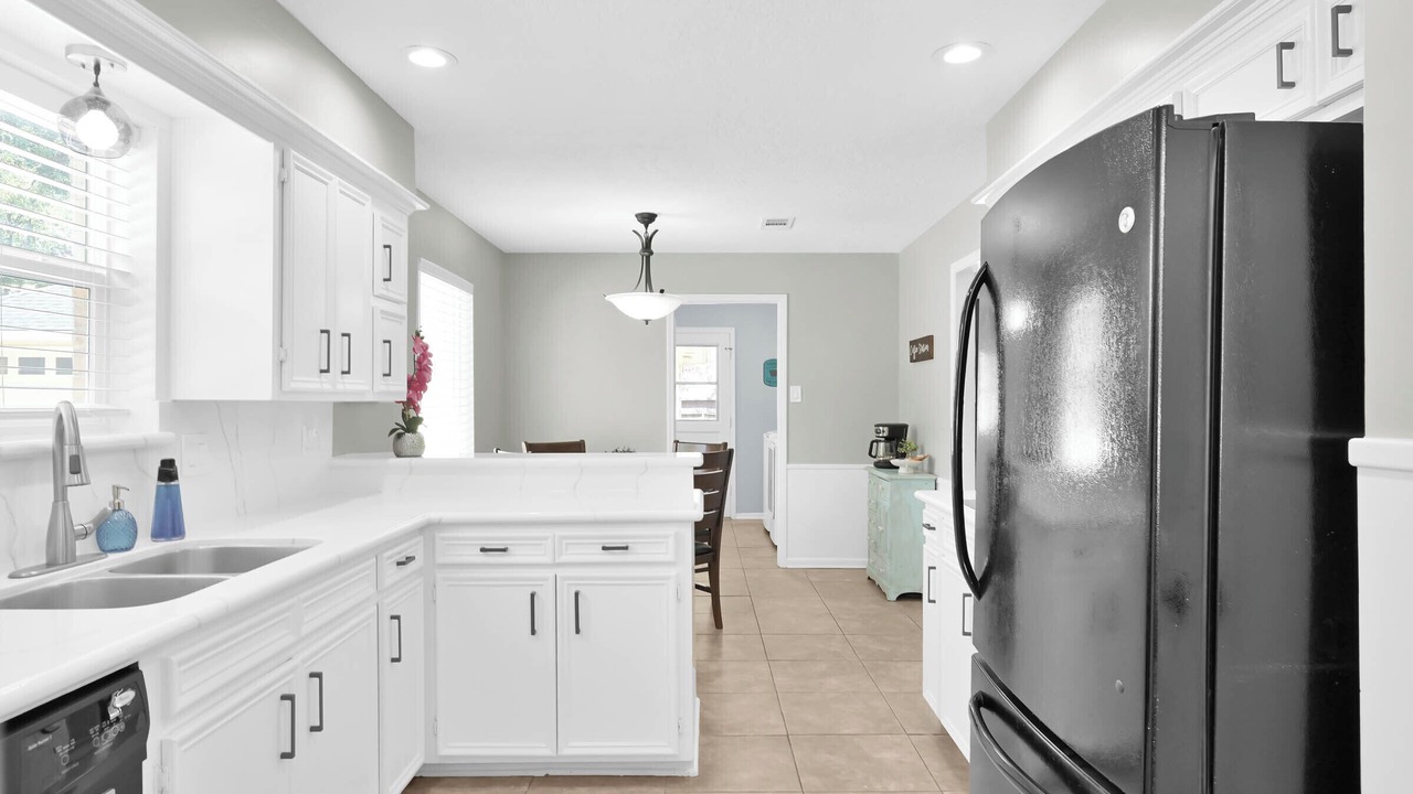 Photo of Kitchen in Spring