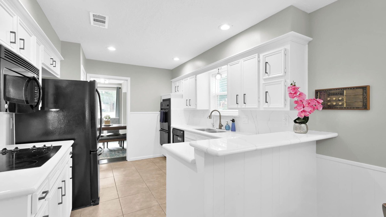 Photo of Kitchen in Spring