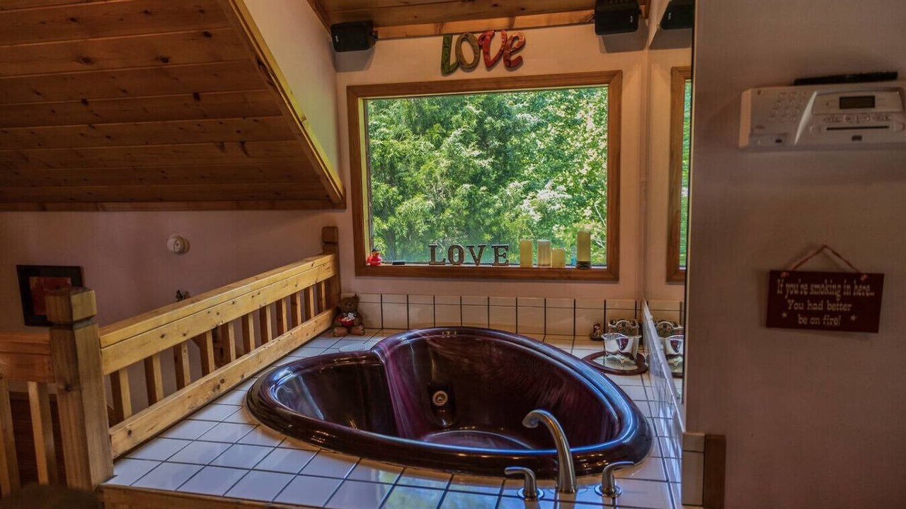 Photo of Bathroom in Sevierville