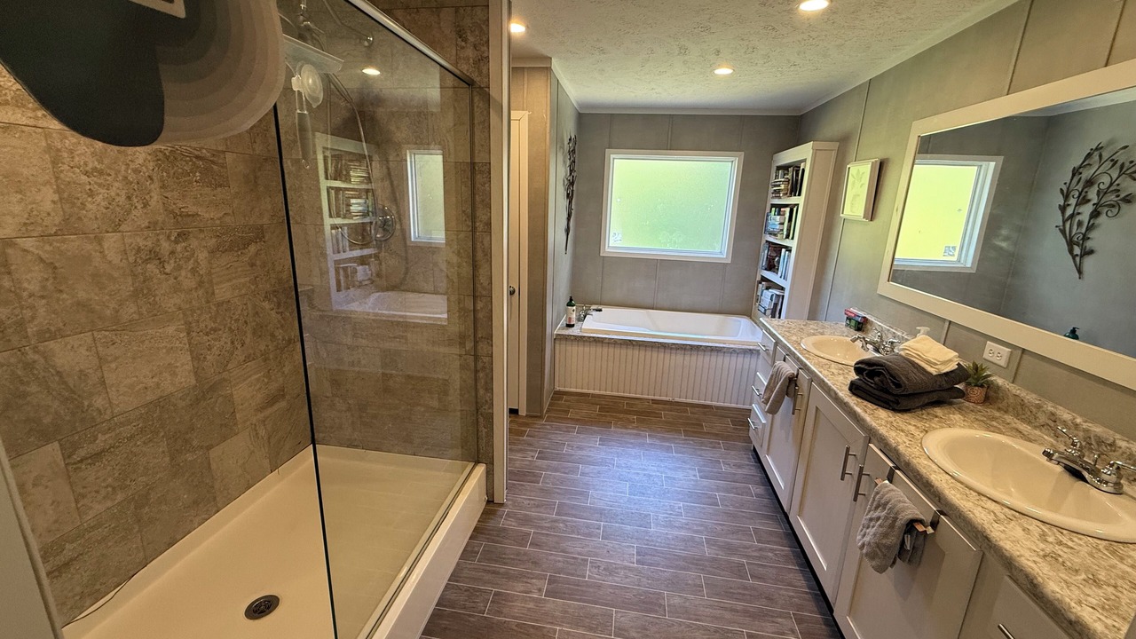Photo of Bathroom in Jesup