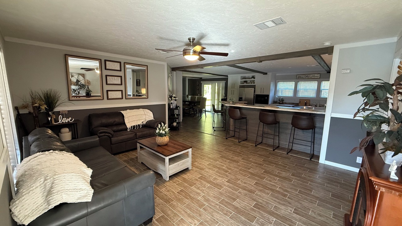 Photo of Livingroom in Jesup