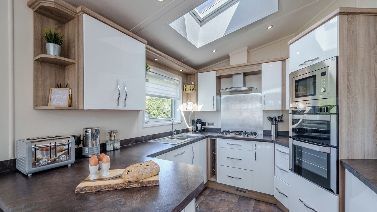 Photo of Others in Cheddar