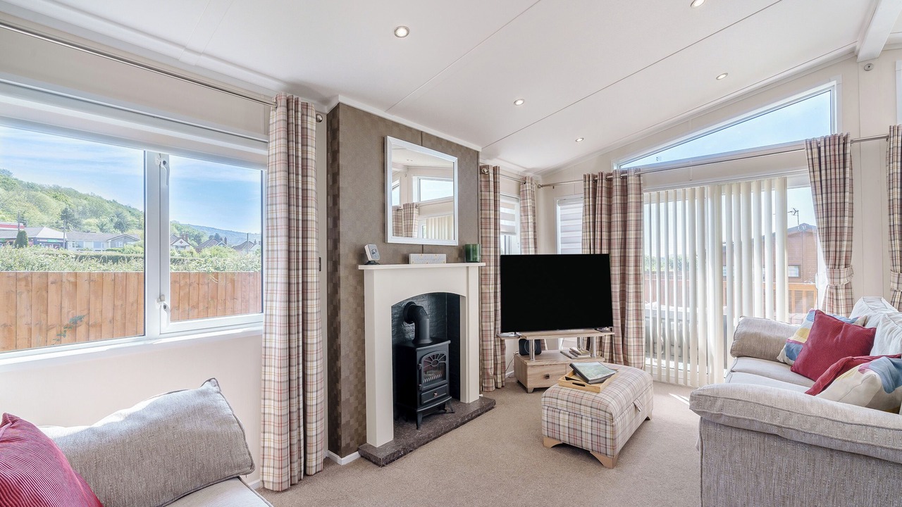 Photo of Others in Cheddar