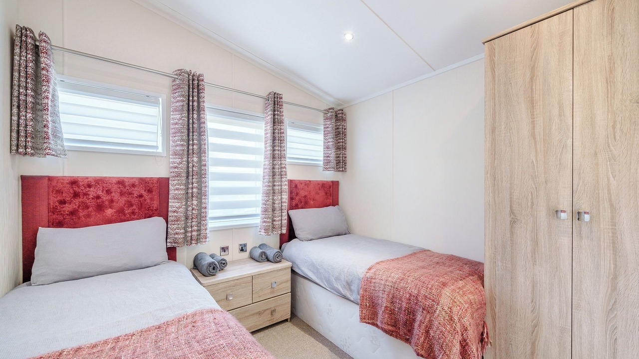 Photo of Others in Cheddar