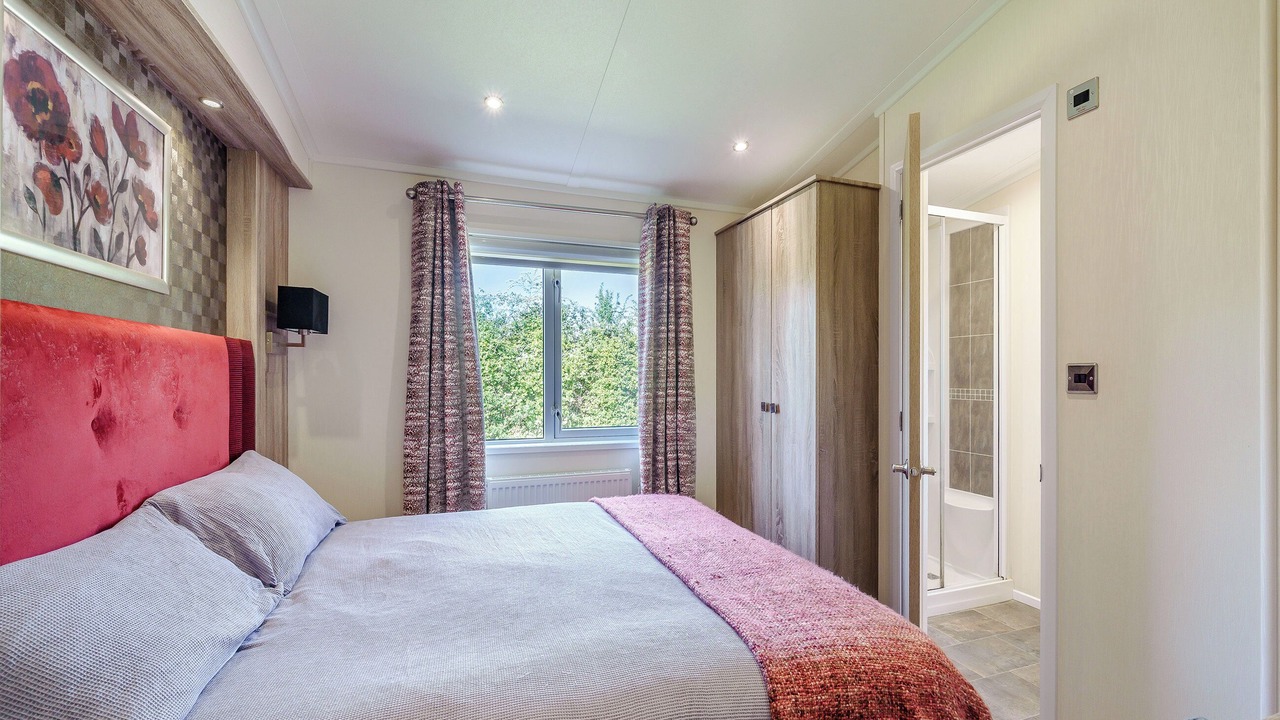 Photo of Others in Cheddar