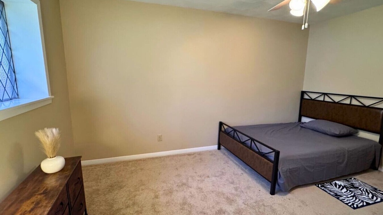 Photo of Bedroom in Baytown