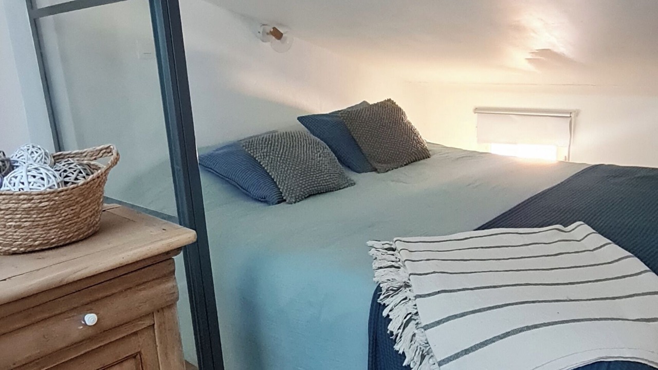 Photo of Bedroom in Montpeyroux