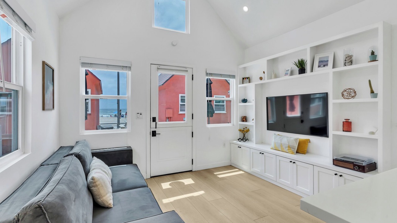 Photo of Livingroom in Townsite