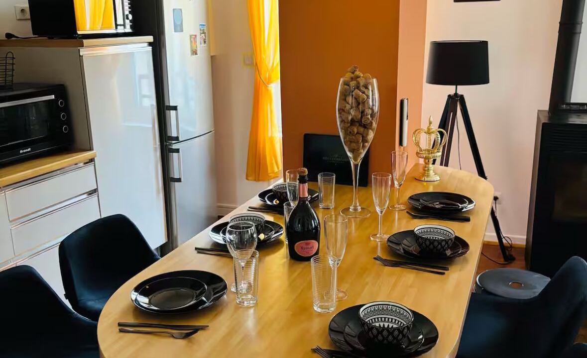 Photo of Others in Epernay