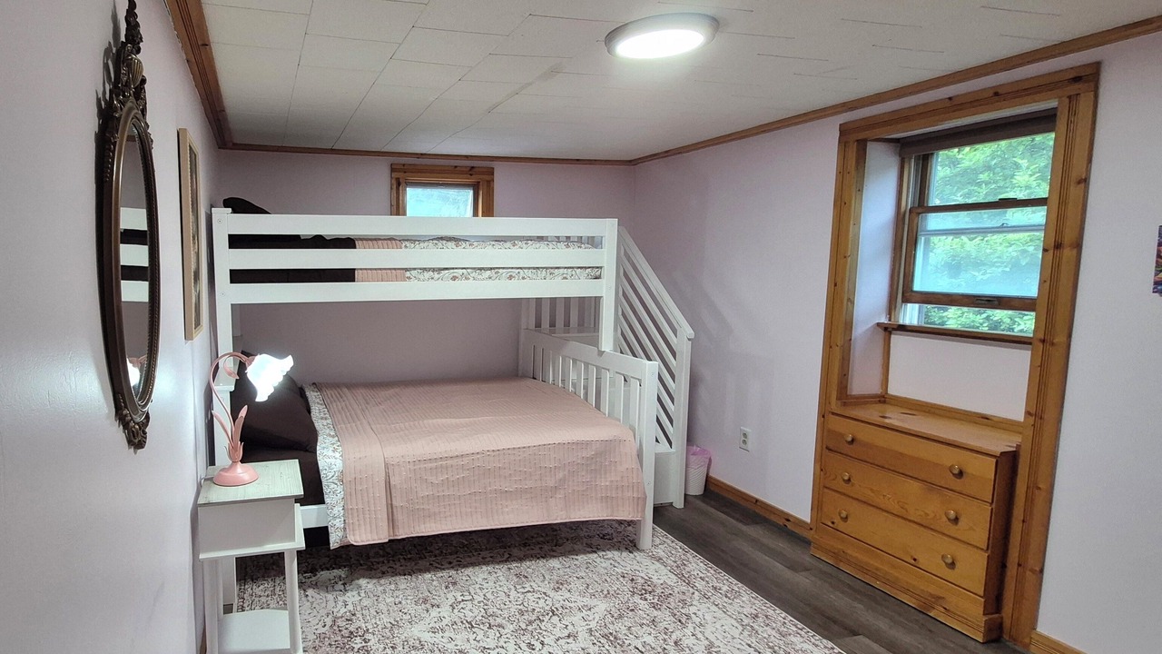 Photo of Bedroom in Ouaquaga