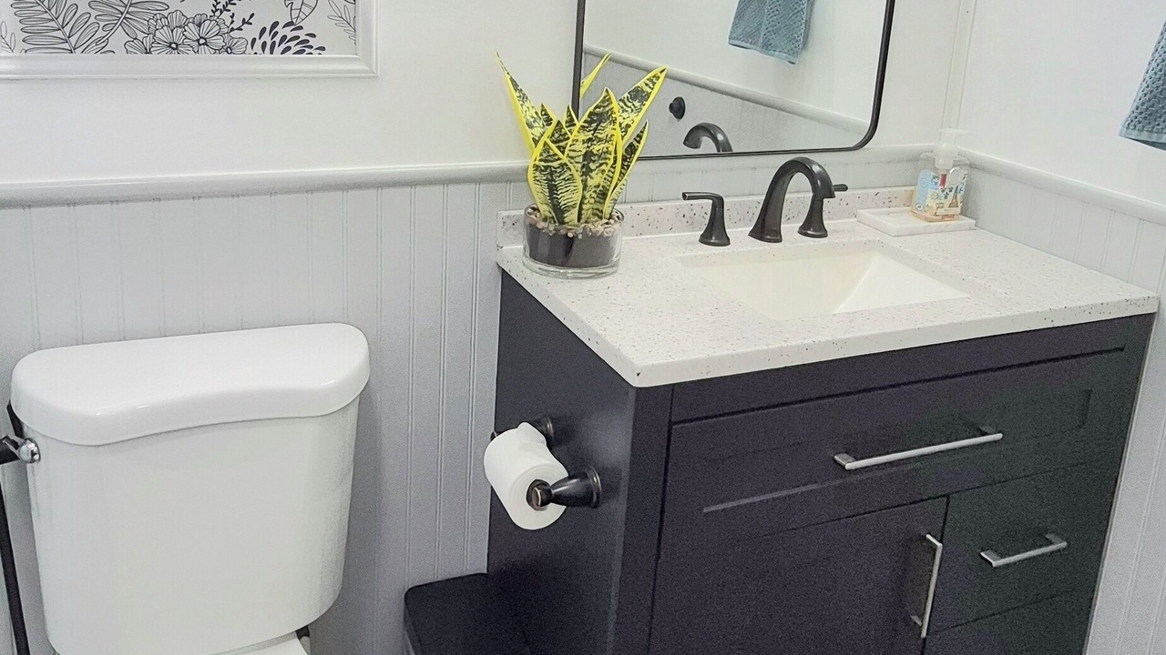 Photo of Bathroom in Ouaquaga