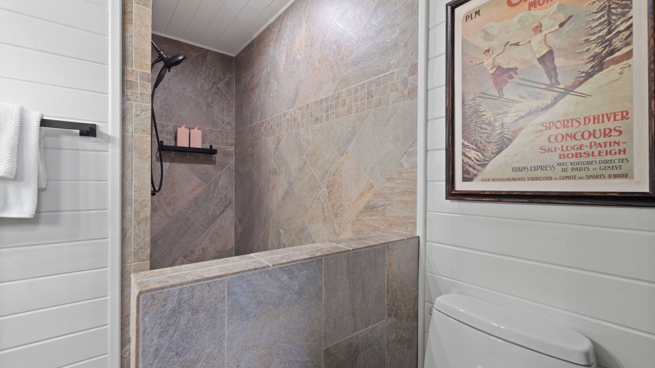 Photo of Bathroom in Brockway