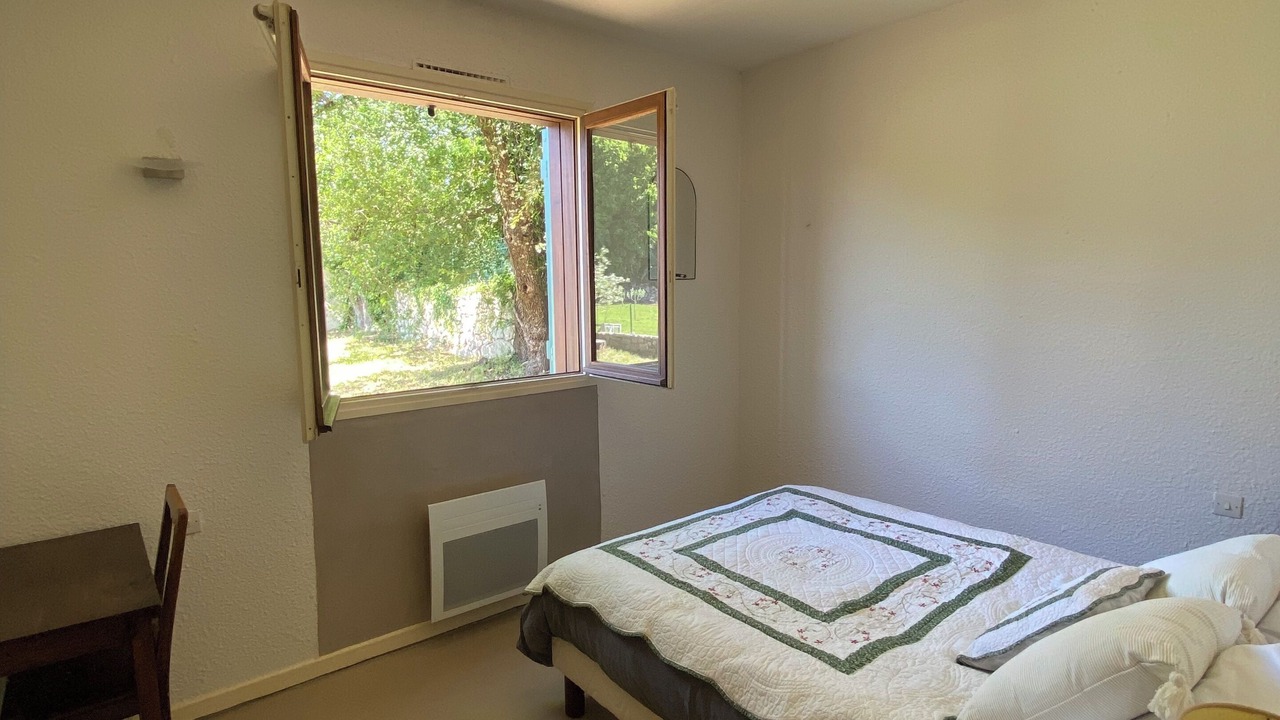 Photo of Bedroom in Saint-Andre-de-Cruzieres