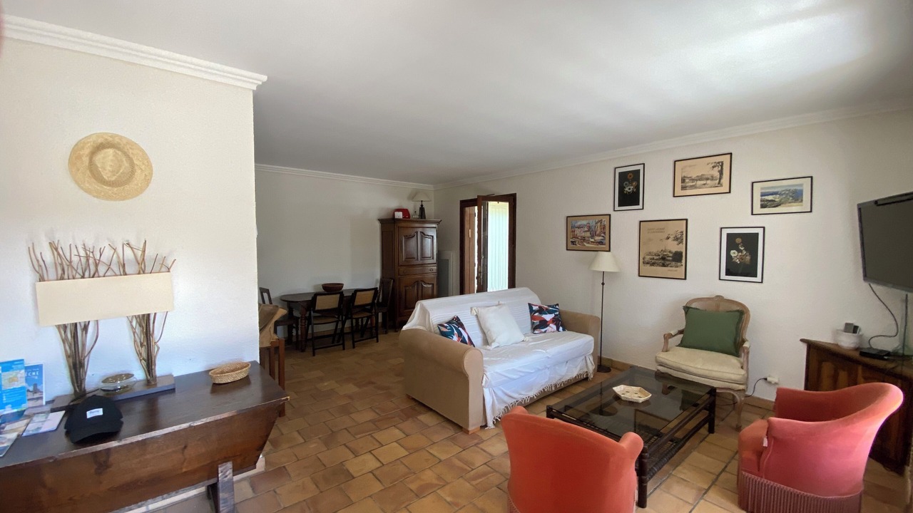 Photo of Livingroom in Saint-Andre-de-Cruzieres