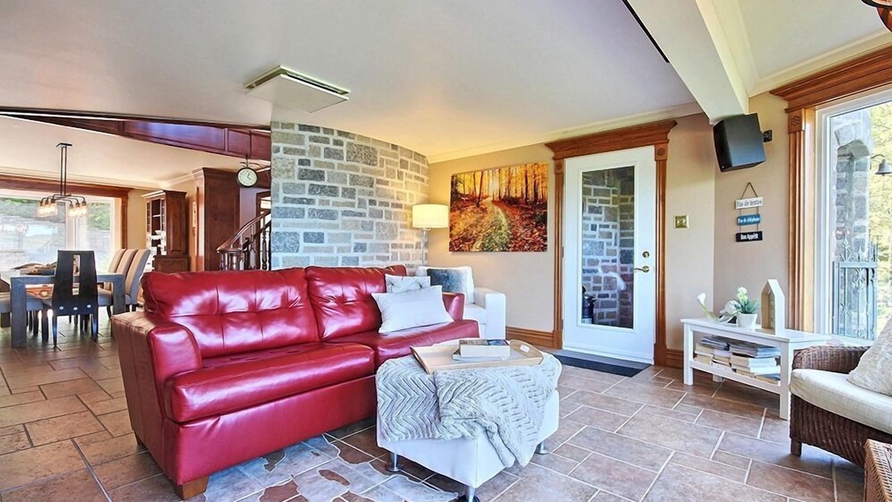 Photo of Bedroom in Saint-Alexis-des-Monts
