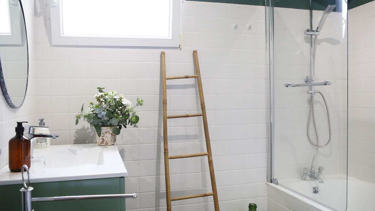 Photo of Bathroom in Jullouville
