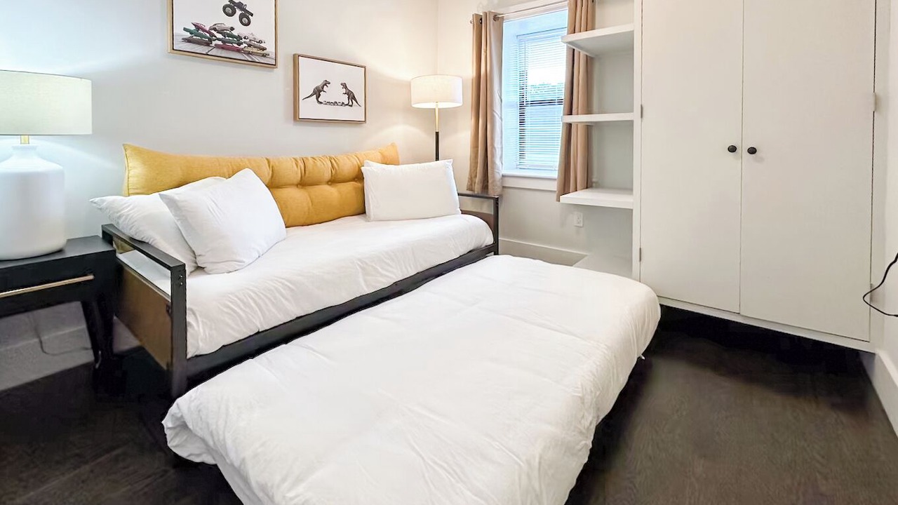 Photo of Bedroom in Neponset - Port Norfolk