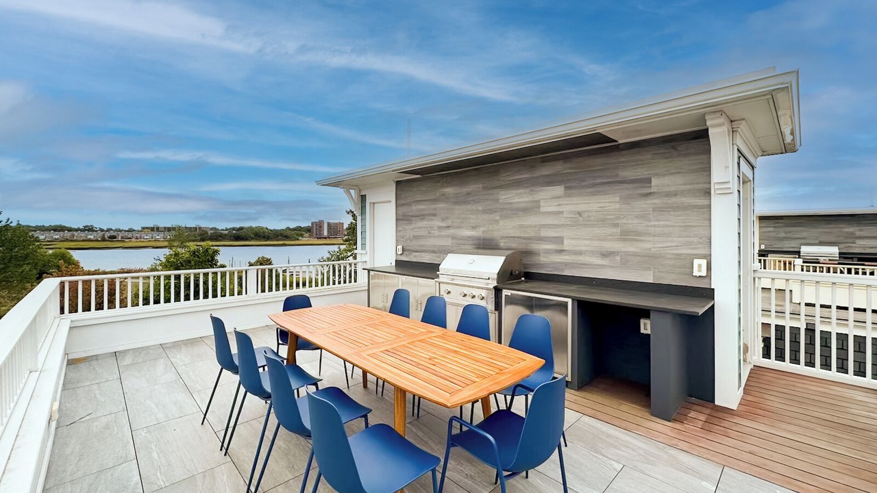 Photo of Outdoor in Neponset - Port Norfolk