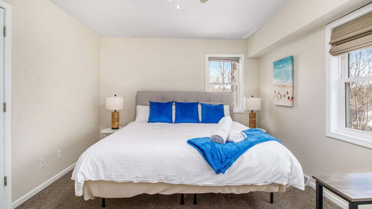 Photo of Bedroom in South Gull Lake