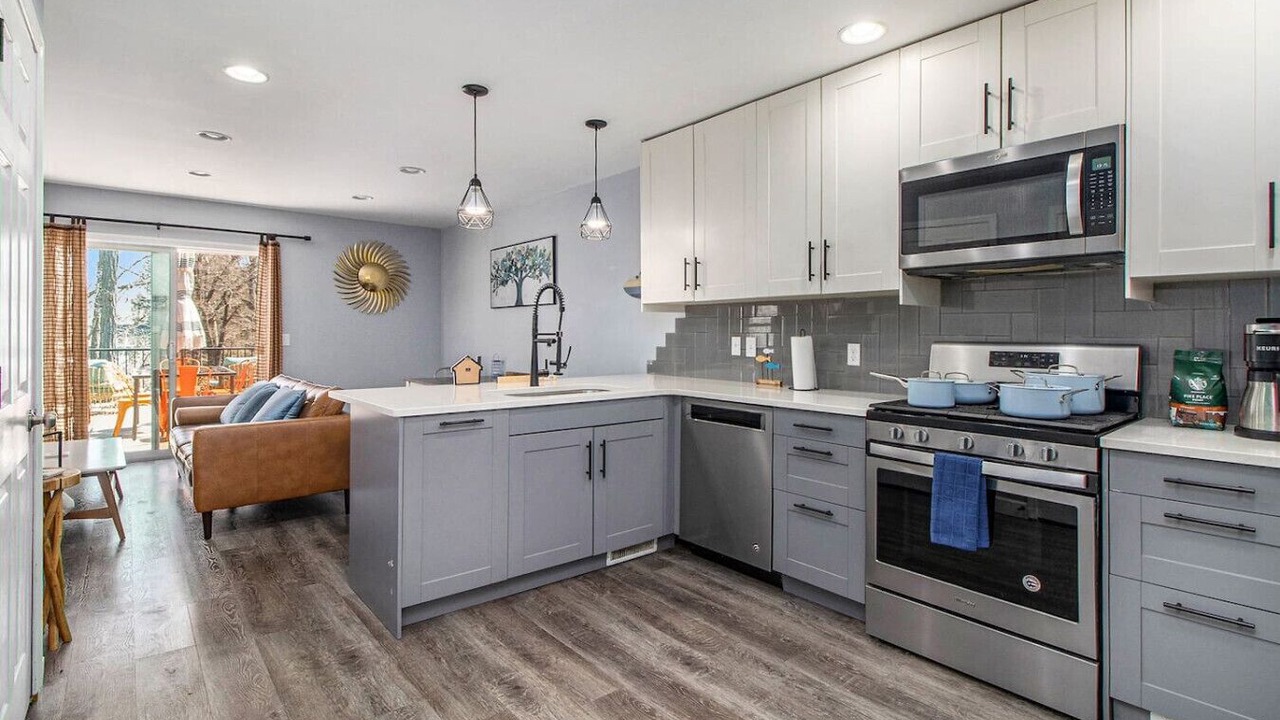 Photo of Kitchen in South Gull Lake