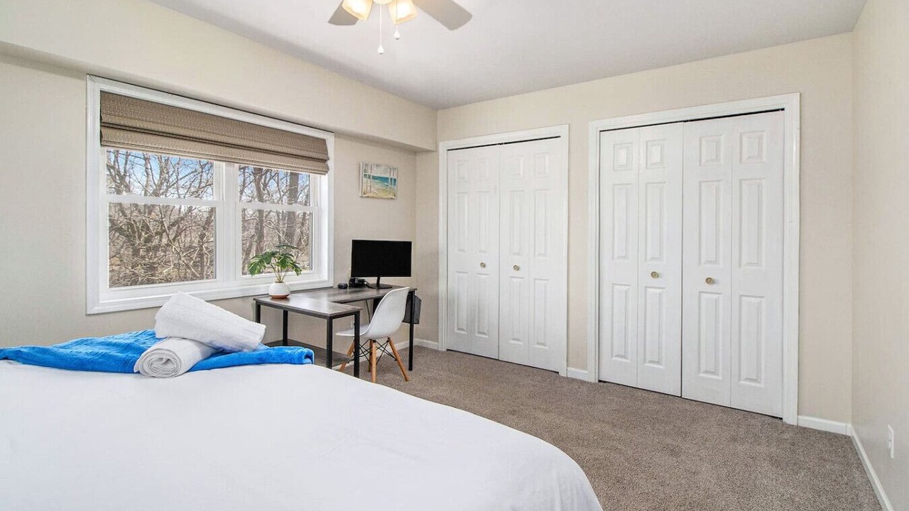 Photo of Bedroom in South Gull Lake