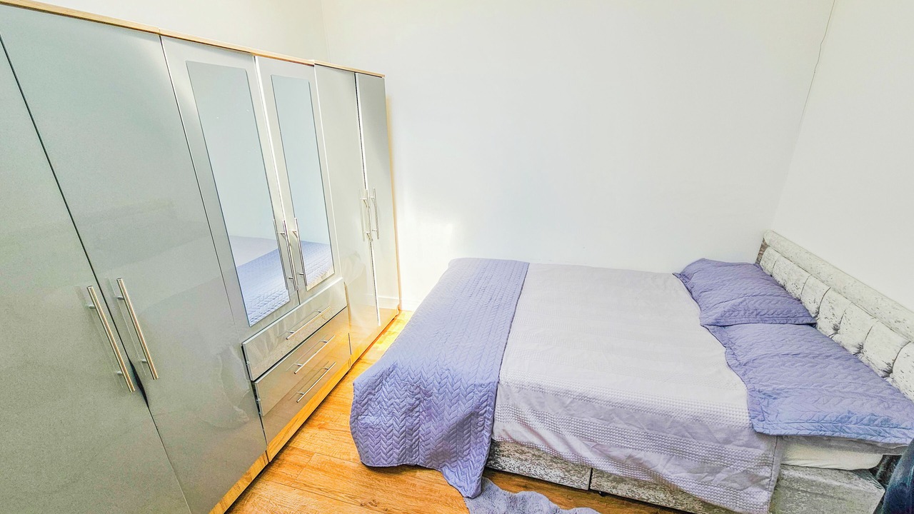 Photo of Bedroom in London Borough of Bromley