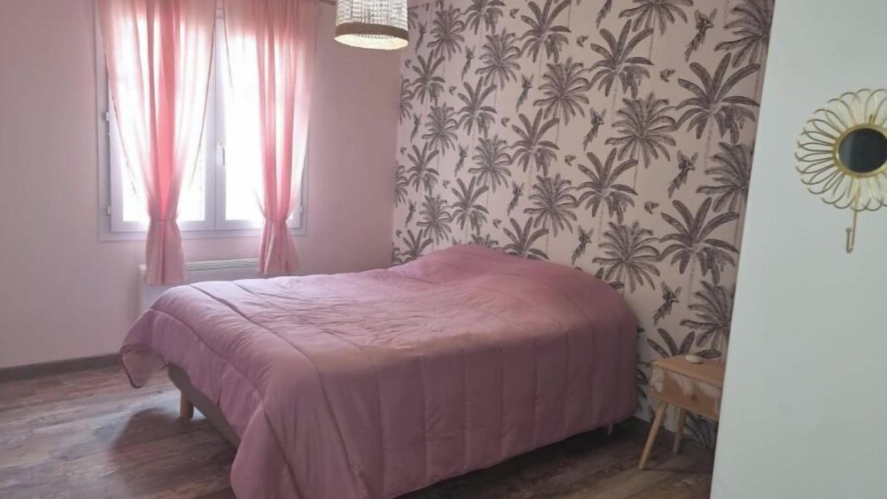 Photo of Bedroom in Brem Sur Mer