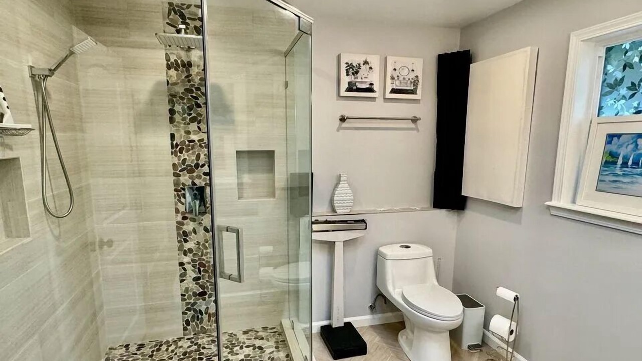 Photo of Bathroom in South Redondo