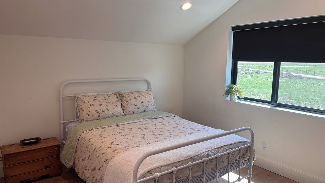 Photo of Bedroom in Victor