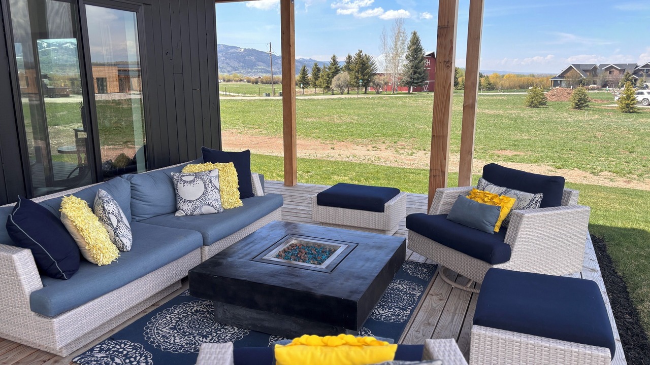 Photo of Patio Balcony in Victor