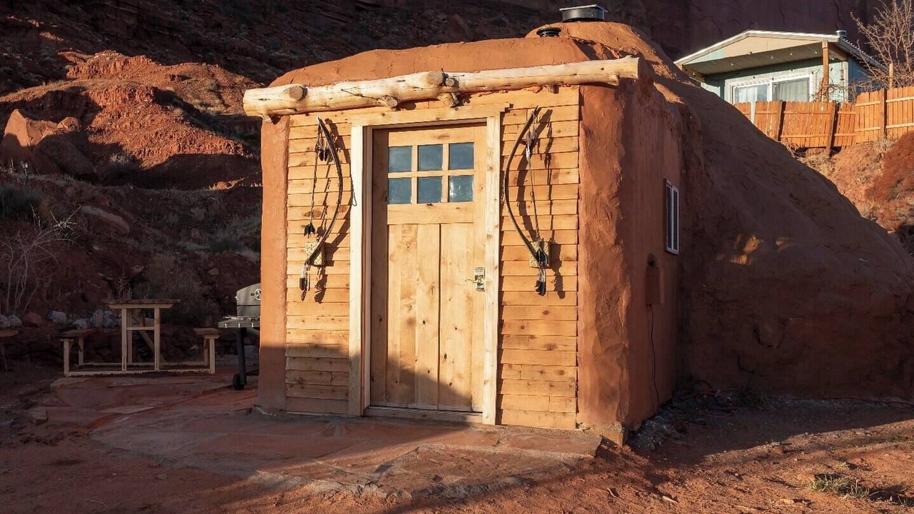 Photo of Others in Monument Valley