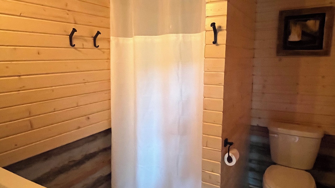 Photo of Bathroom in Bahama