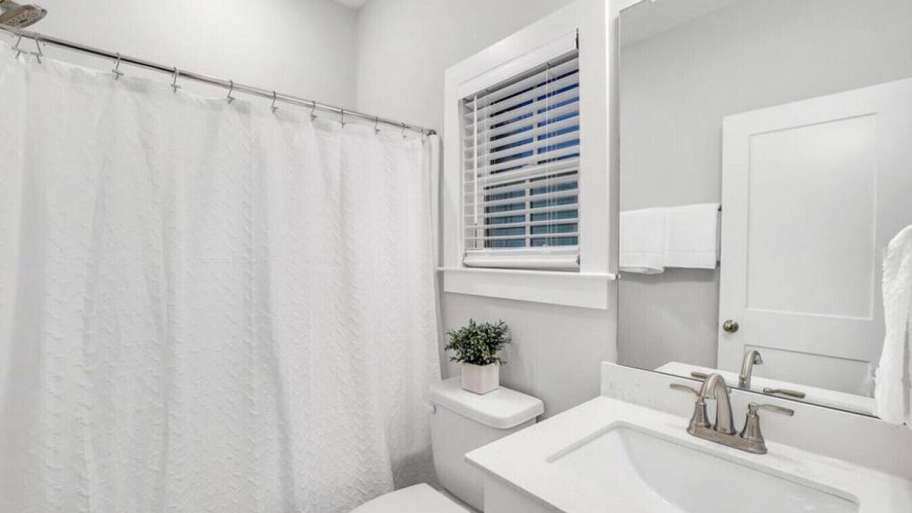 Photo of Bathroom in Lakewood